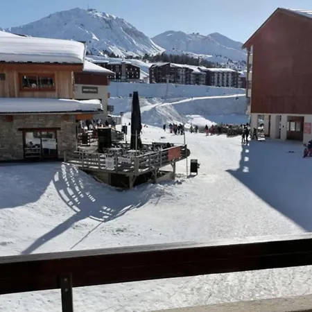 At The Foot Of The Slopes With Balcony Apartment